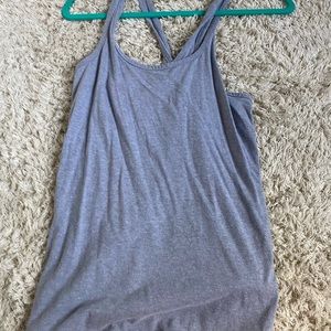 light gray cross back tank top under armor